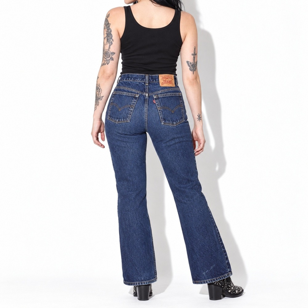 90s Vintage Dark Wash Levis 517 Slim Fit Boot Cut Jeans Womens 4 Blue Denim USA - Picture 2 of 8